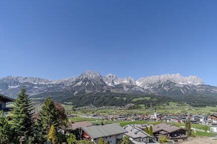 48d915fd-5961-4c19-a5ff-92ac3c787041.jpg